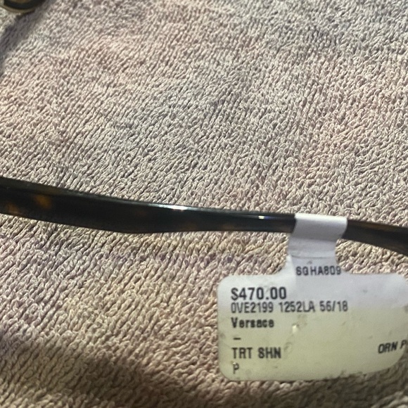 Black and gold Versace Sunglasses - Picture 2 of 5